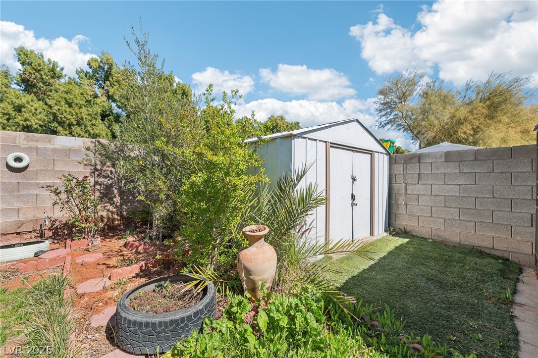 5874 Sassy Rose Drive Las Vegas NV 89122