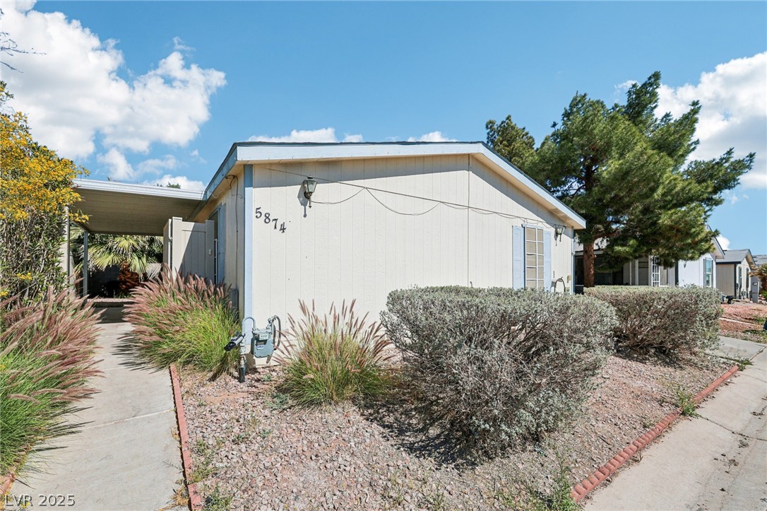 5874 Sassy Rose Drive Las Vegas NV 89122