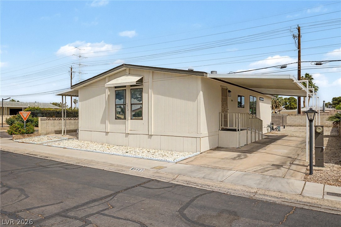 5512 Aldama Road Las Vegas NV 89122