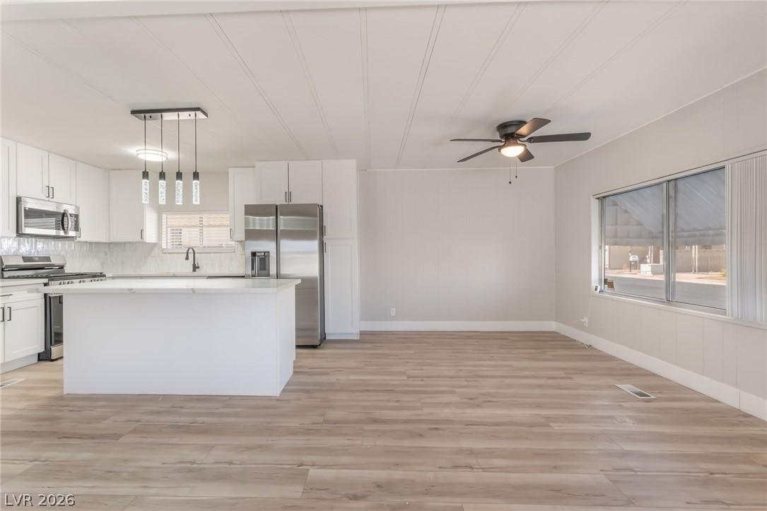 3342 Isle Royale Drive Las Vegas NV 89122