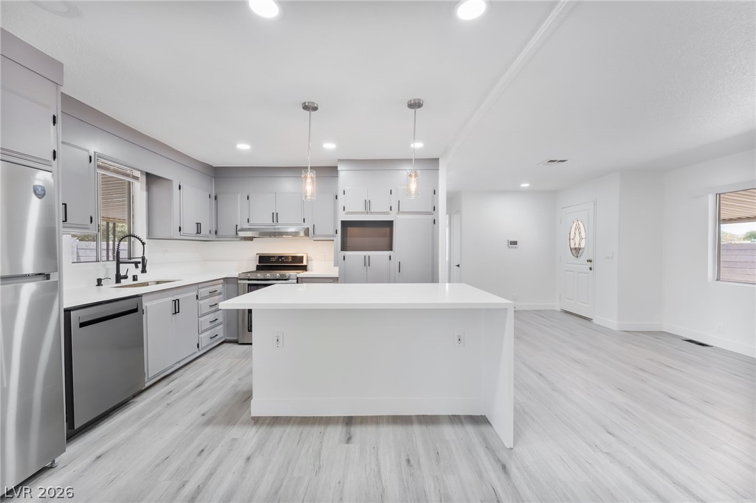 5235 Sir James Way Las Vegas NV 89110