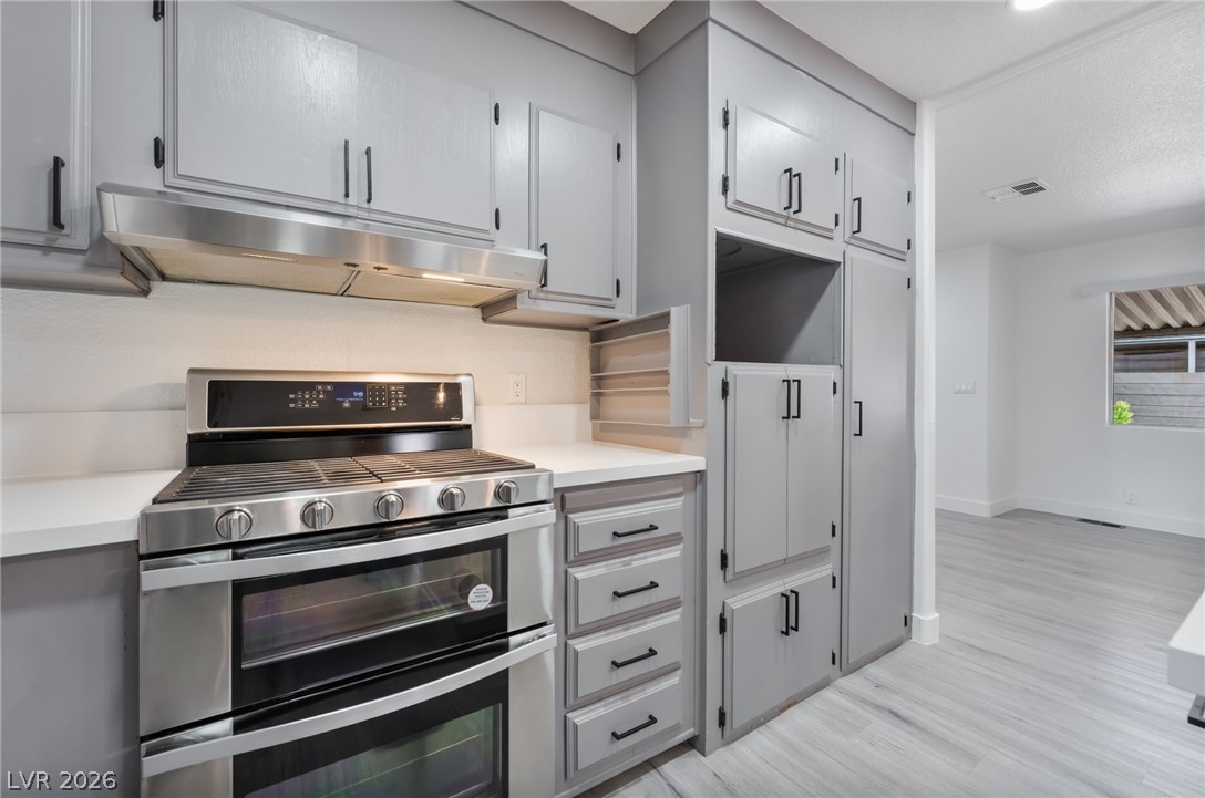 5235 Sir James Way Las Vegas NV 89110
