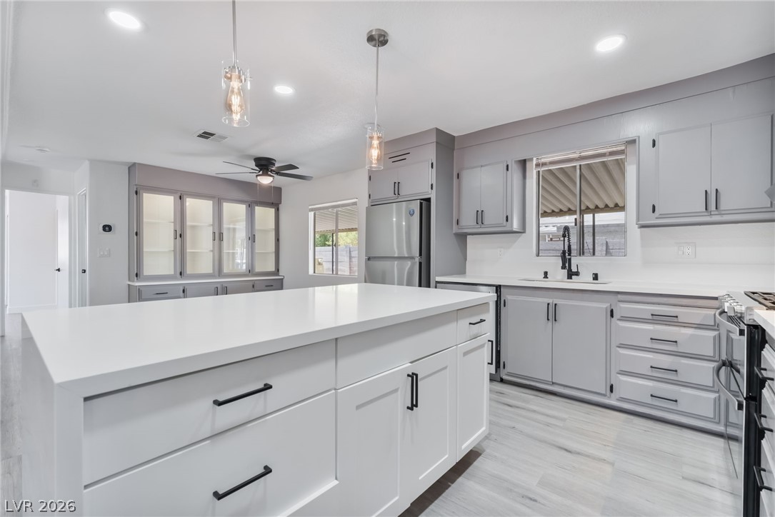 5235 Sir James Way Las Vegas NV 89110