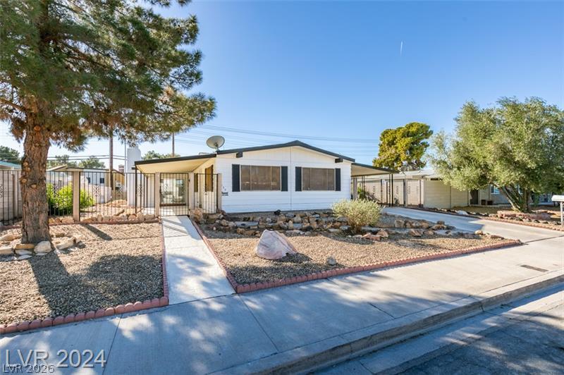 5235 Sir James Way Las Vegas NV 89110