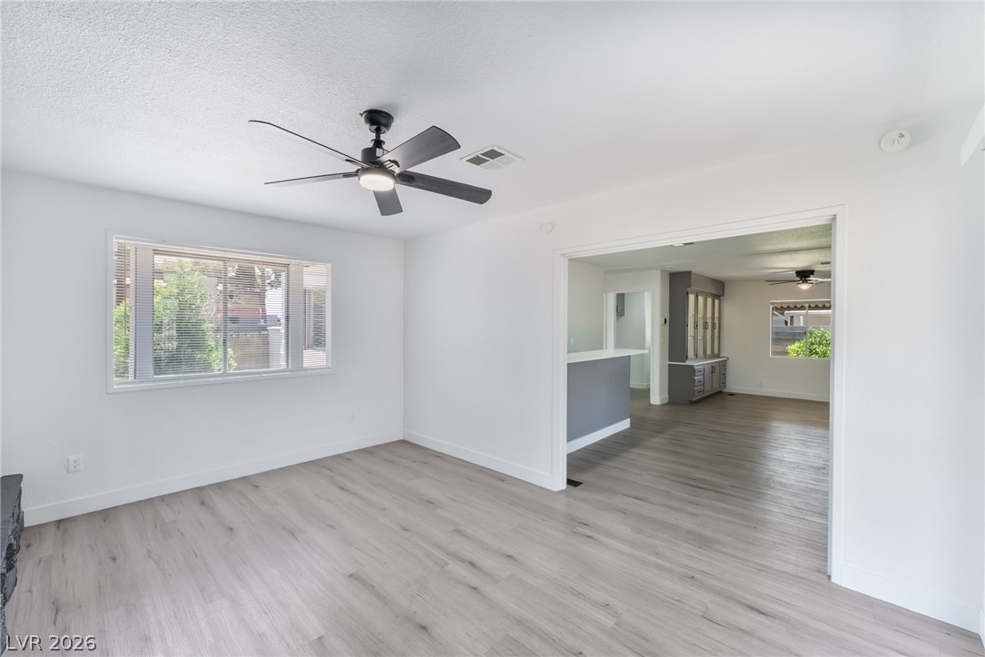 5235 Sir James Way Las Vegas NV 89110