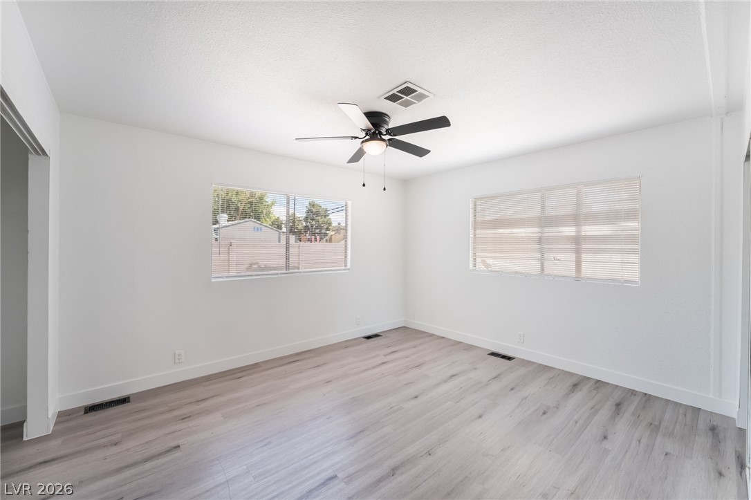 5235 Sir James Way Las Vegas NV 89110
