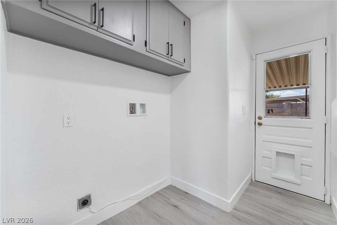 5235 Sir James Way Las Vegas NV 89110