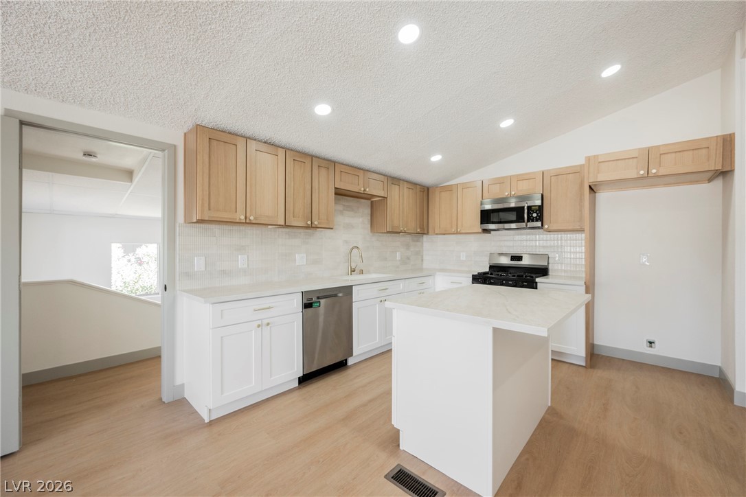 3442 Gulf Shores Drive Las Vegas NV 89122