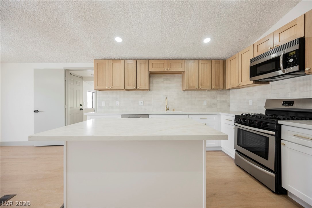 3442 Gulf Shores Drive Las Vegas NV 89122