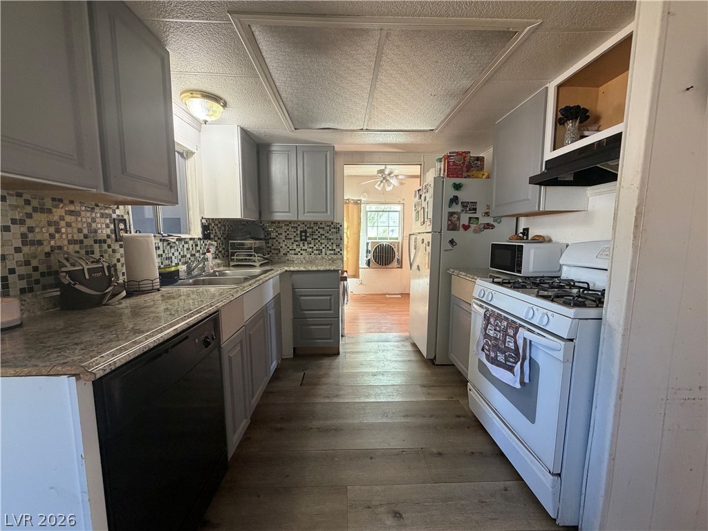 260 Ellendale Street Pahrump NV 89048