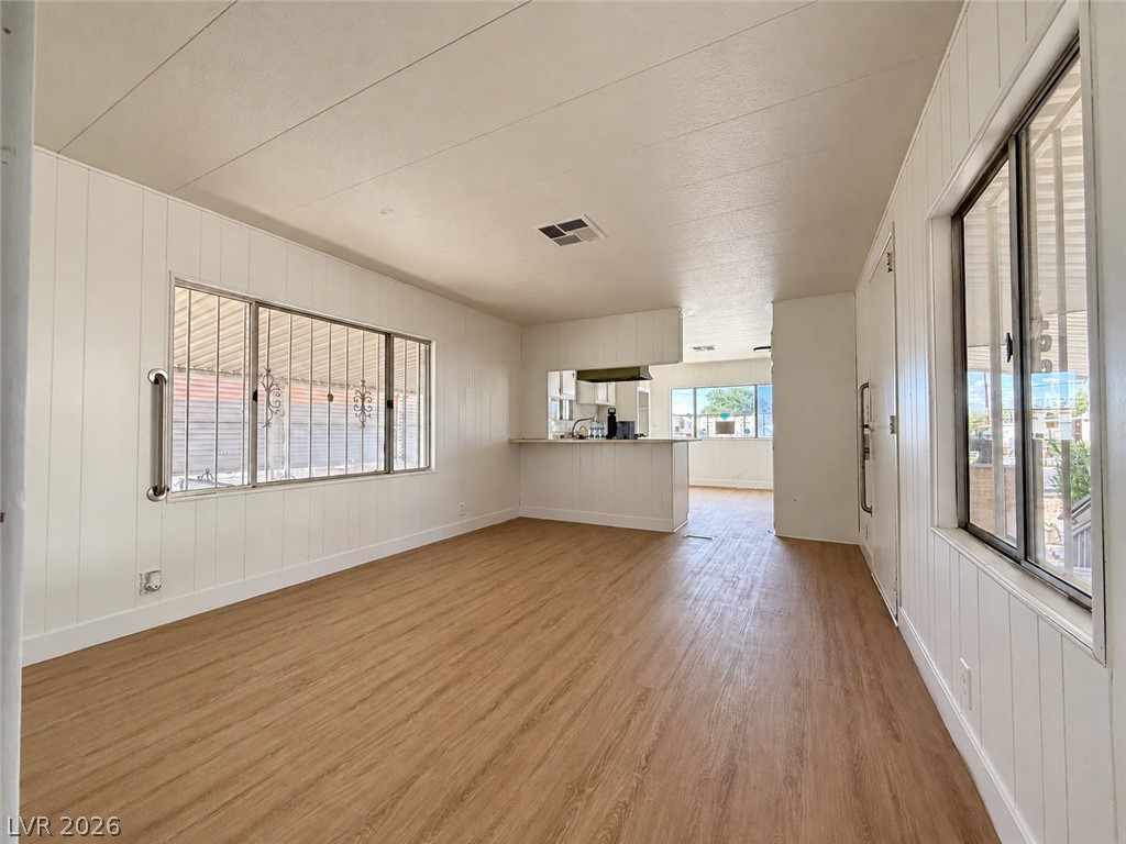 5961 Mount Mckinley Avenue Las Vegas NV 89156