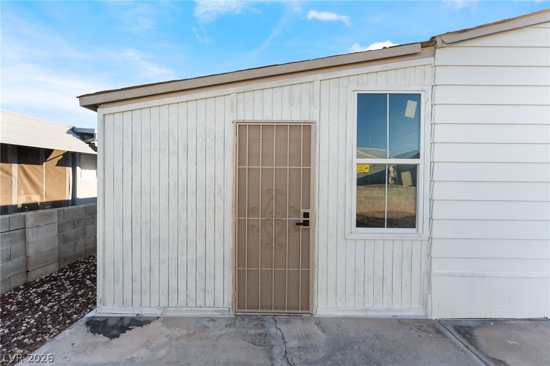 3361 Gulf Shores Drive Las Vegas NV 89122