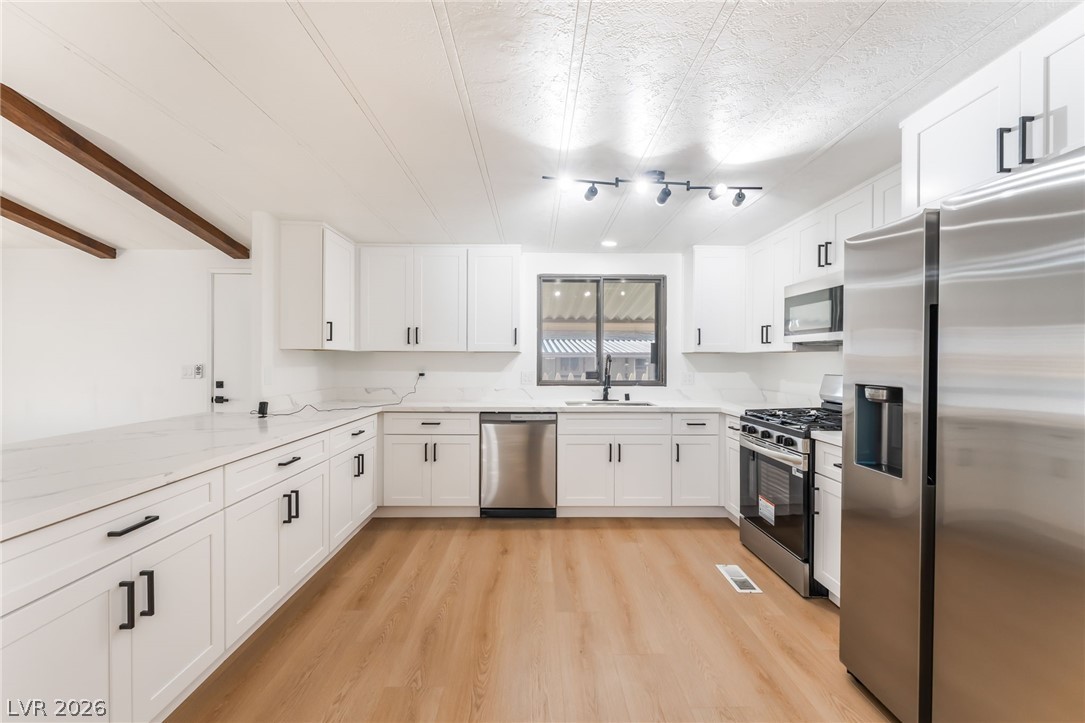 3361 Gulf Shores Drive Las Vegas NV 89122