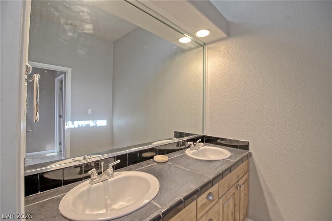 1725 Leonard Lane Las Vegas NV 89108