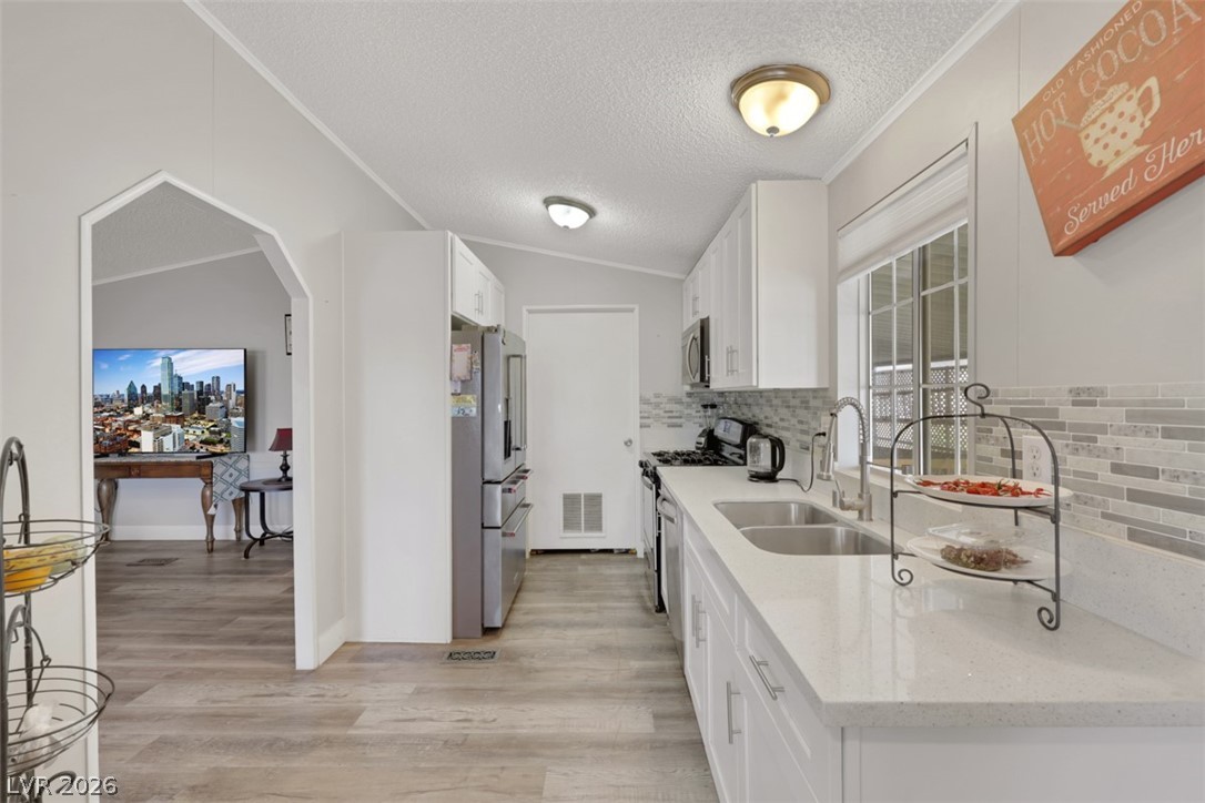 3519 Isle Royale Drive Las Vegas NV 89122