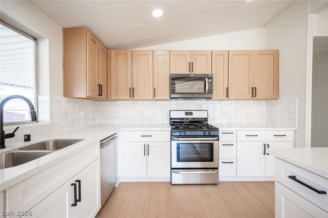3414 Isle Royale Drive Las Vegas NV 89122