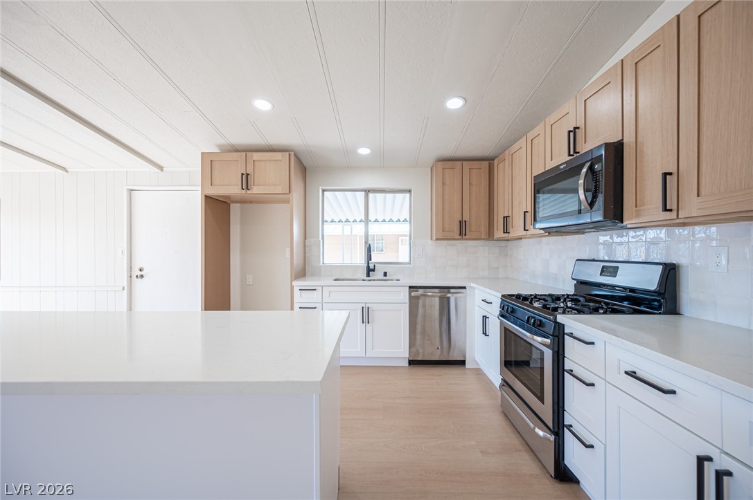 3414 Isle Royale Drive Las Vegas NV 89122