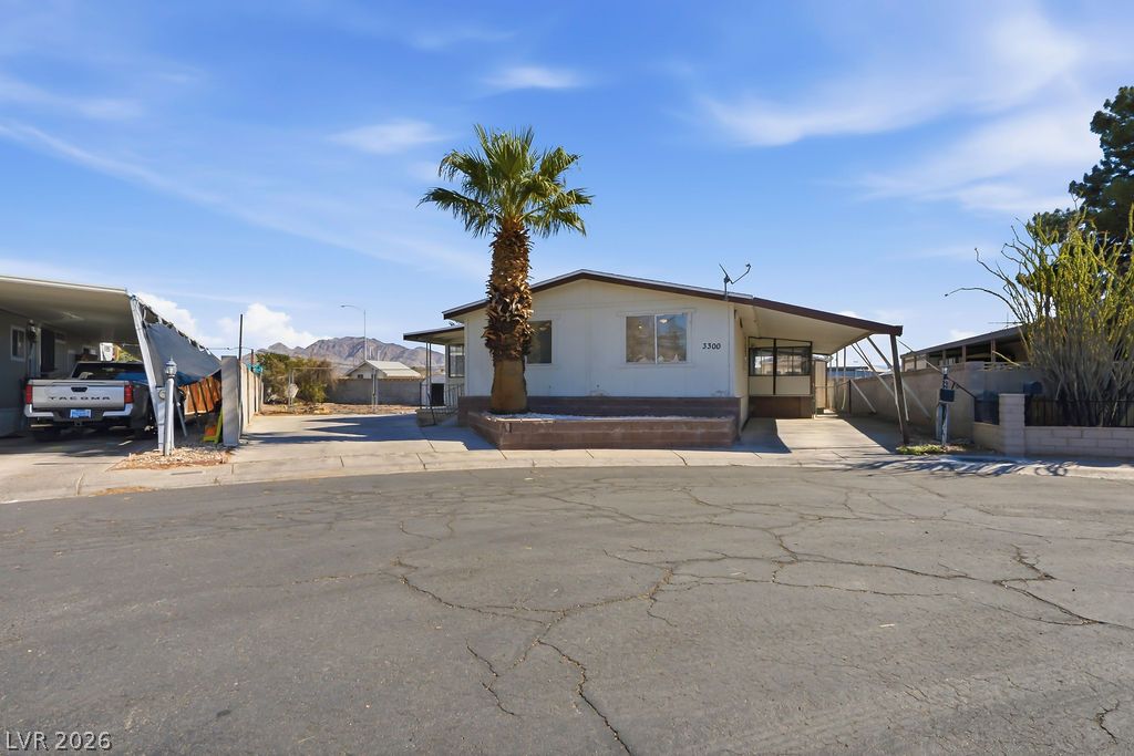 3300 Death Valley Drive Las Vegas NV 89122