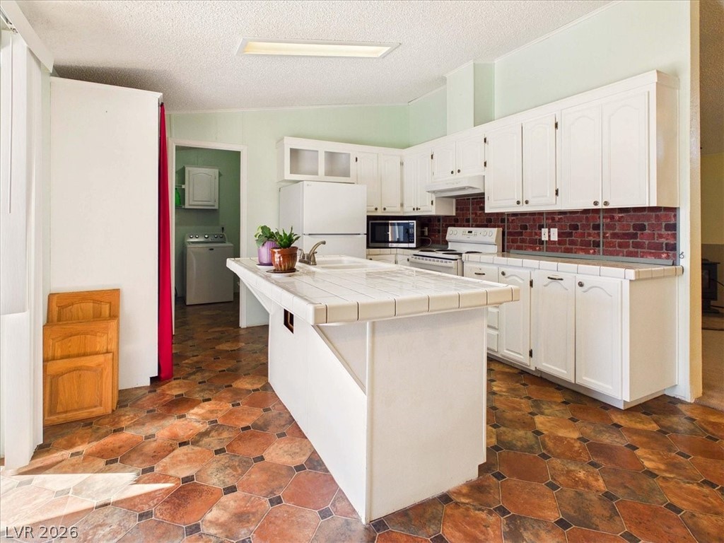 1991 Meier Drive Pahrump NV 89048