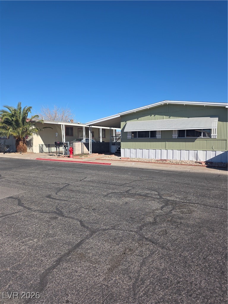 3660 Gulf Shores Drive Las Vegas NV 89122