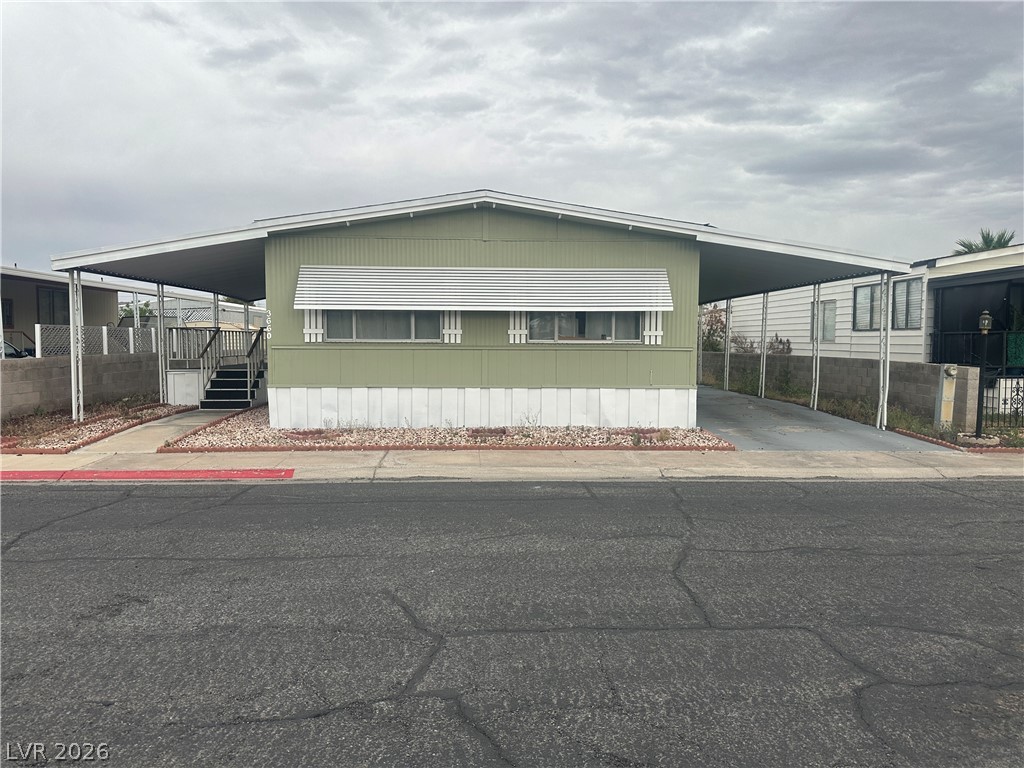 3660 Gulf Shores Drive Las Vegas NV 89122
