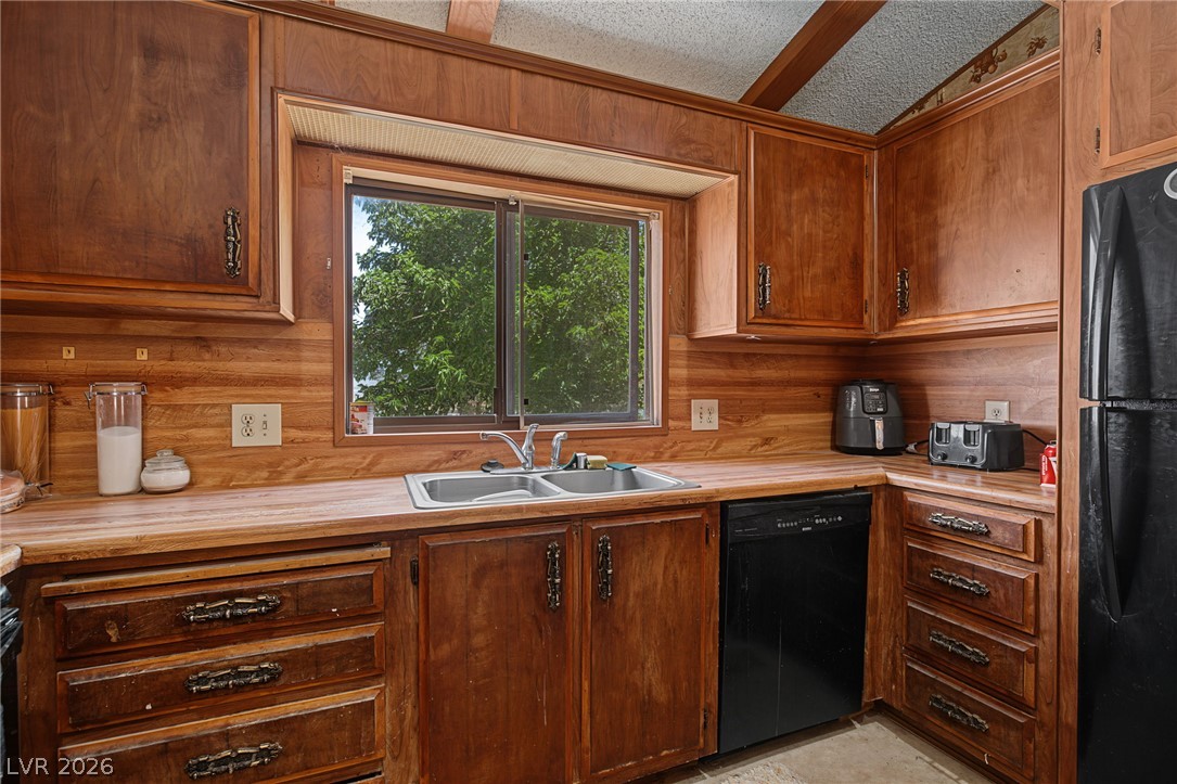 2171 Quail Run Road Pahrump NV 89060