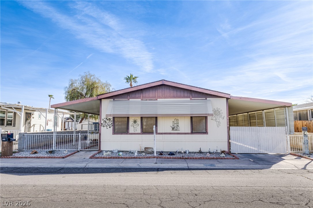3420 Haleakala Drive Las Vegas NV 89122