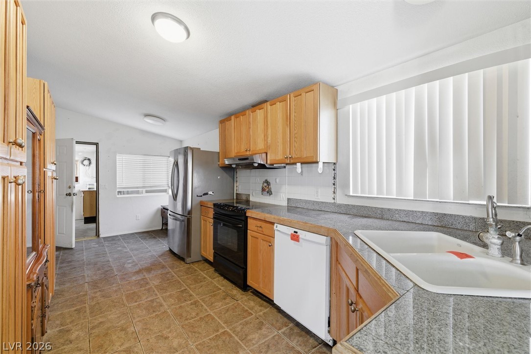 5640 Johnnie Mine Street Pahrump NV 89060
