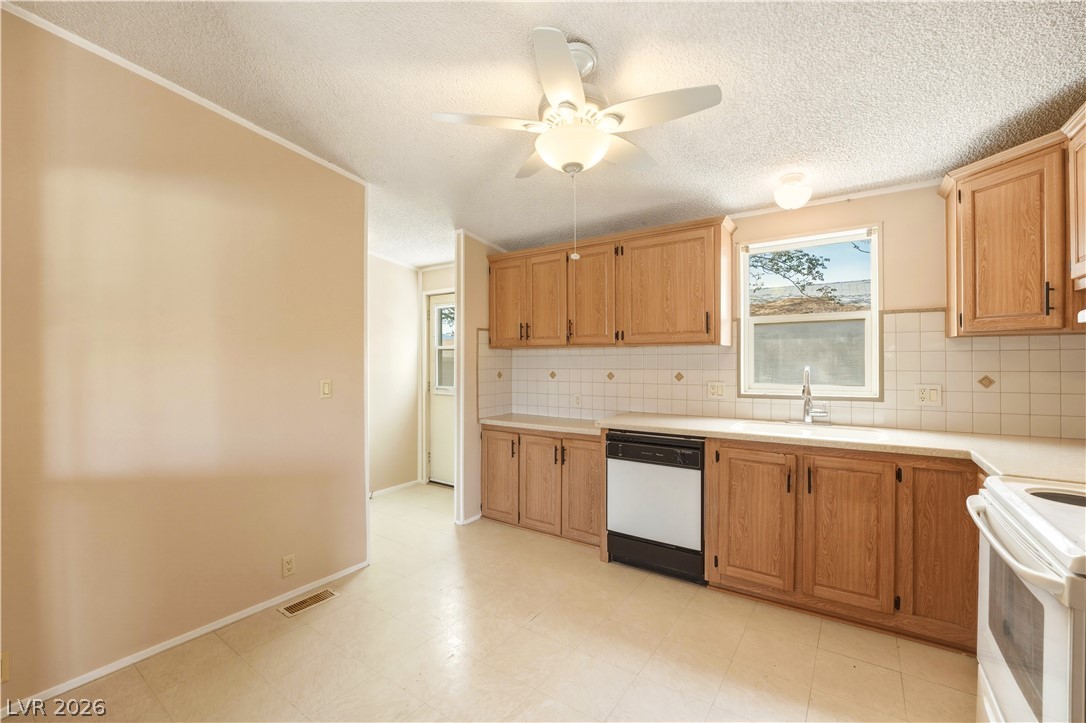 211 Kite Street Pahrump NV 89048