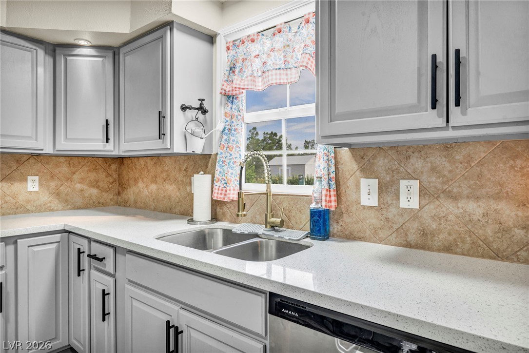 4311 West Betty Avenue Pahrump NV 89060