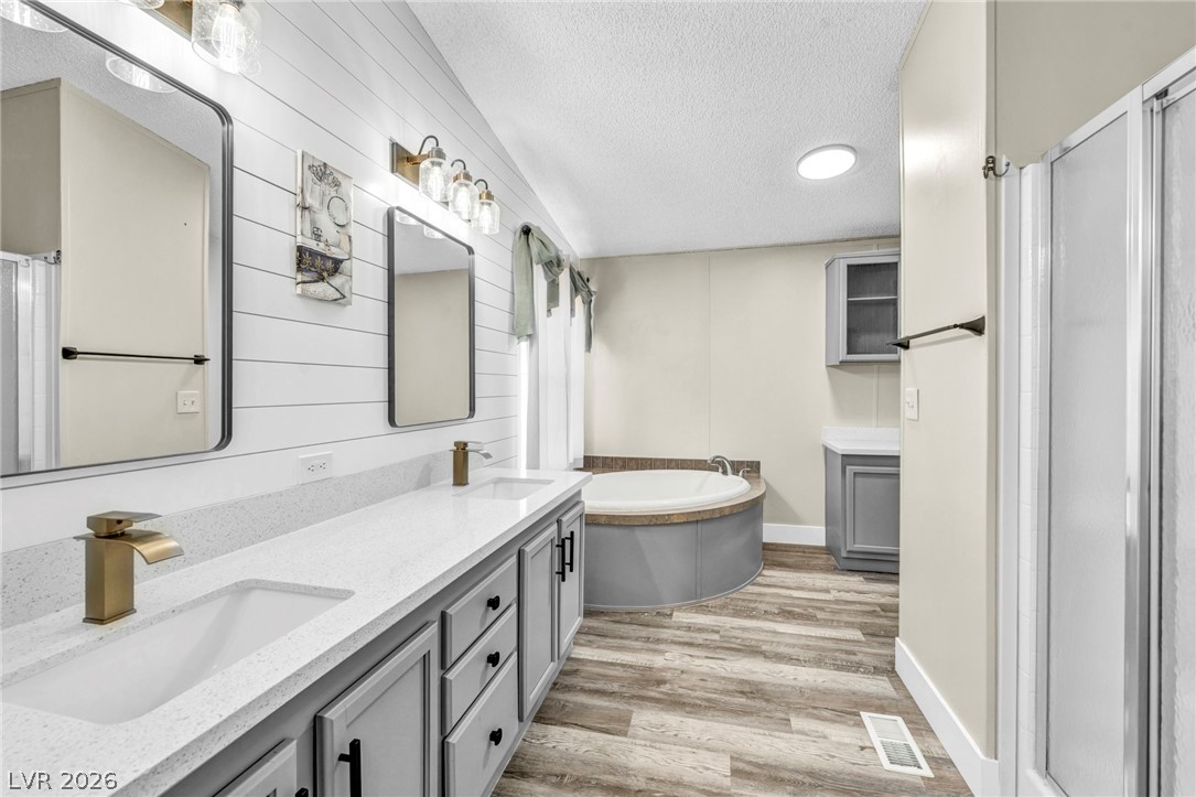 4311 West Betty Avenue Pahrump NV 89060