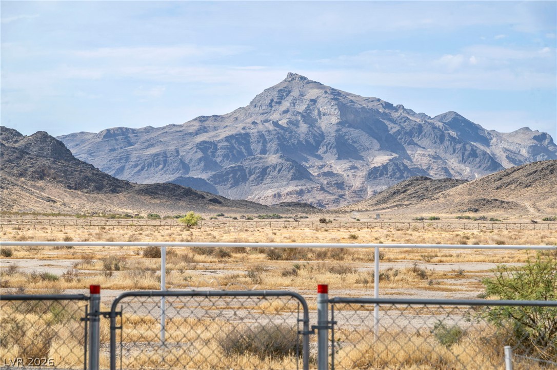 4311 West Betty Avenue Pahrump NV 89060