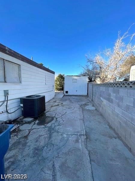 5556 Everglade Street Las Vegas NV 89142