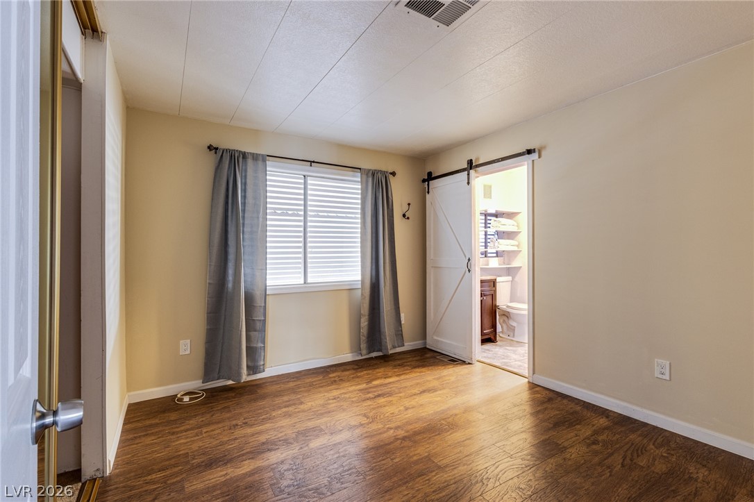 4557 Royal Ridge Boulevard Las Vegas NV 89103