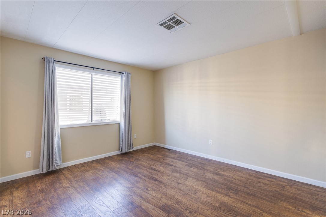 4557 Royal Ridge Boulevard Las Vegas NV 89103