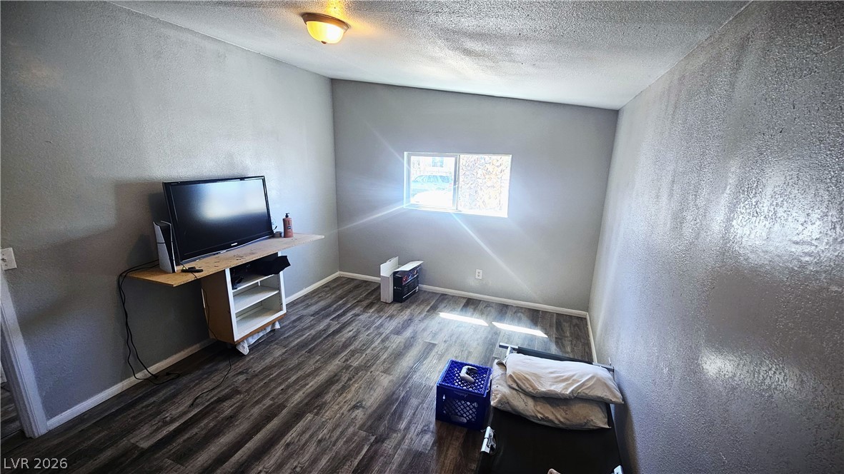 5998 Castlemont Avenue Las Vegas NV 89156