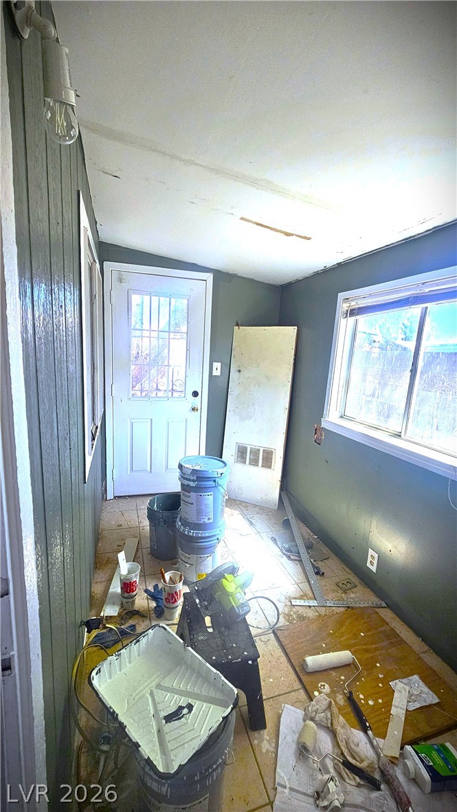 5998 Castlemont Avenue Las Vegas NV 89156