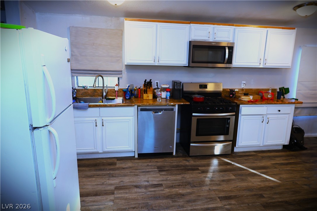 5998 Castlemont Avenue Las Vegas NV 89156