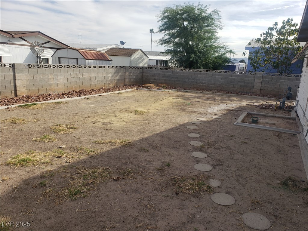 3326 Isle Royale Drive Las Vegas NV 89122
