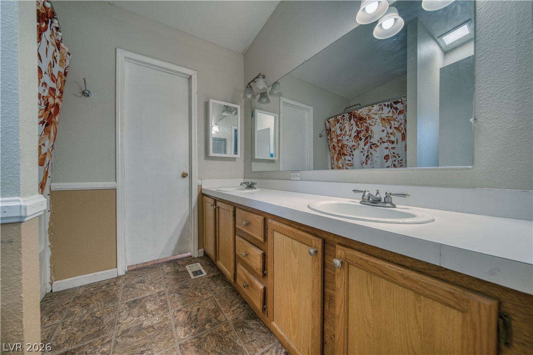 2050 Debbie Court Pahrump NV 89048