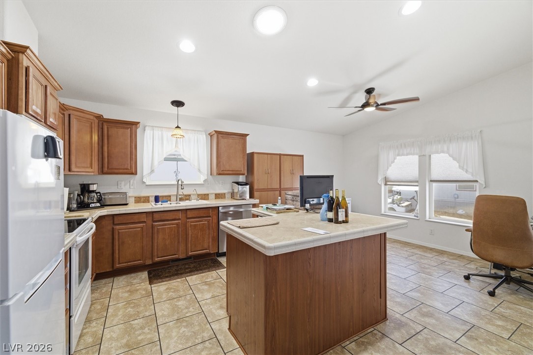 841 Montecito Drive Pahrump NV 89048