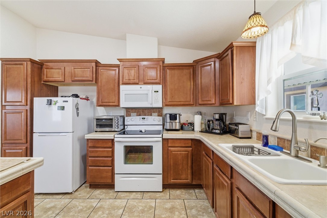 841 Montecito Drive Pahrump NV 89048