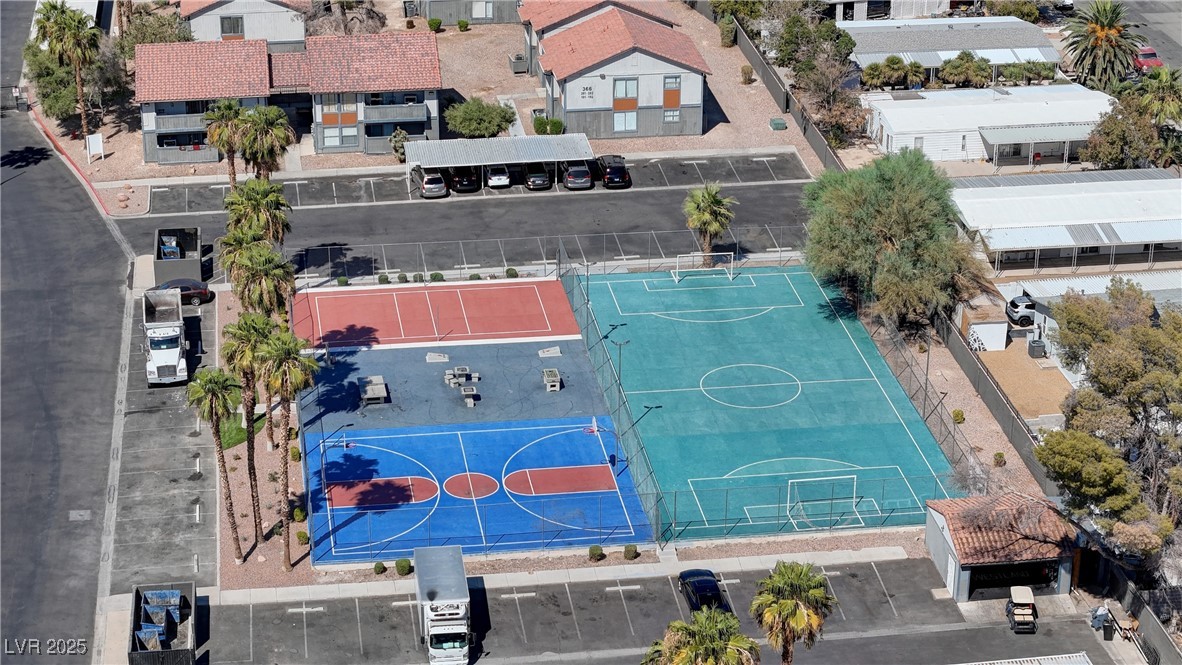 153 Sir Thomas Drive Las Vegas NV 89110