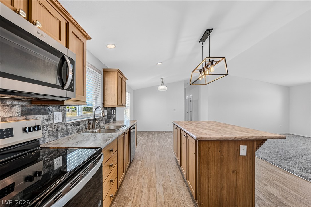 381 East Pechstein Road Pahrump NV 89060