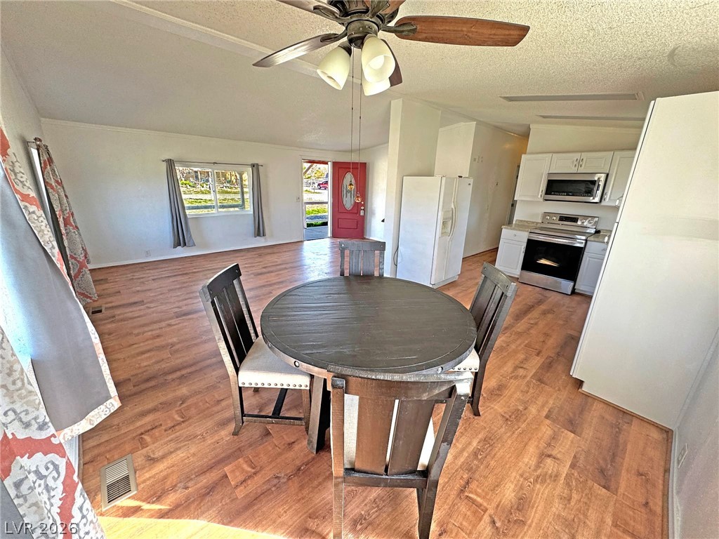 5610 Tecopa Street Pahrump NV 89060