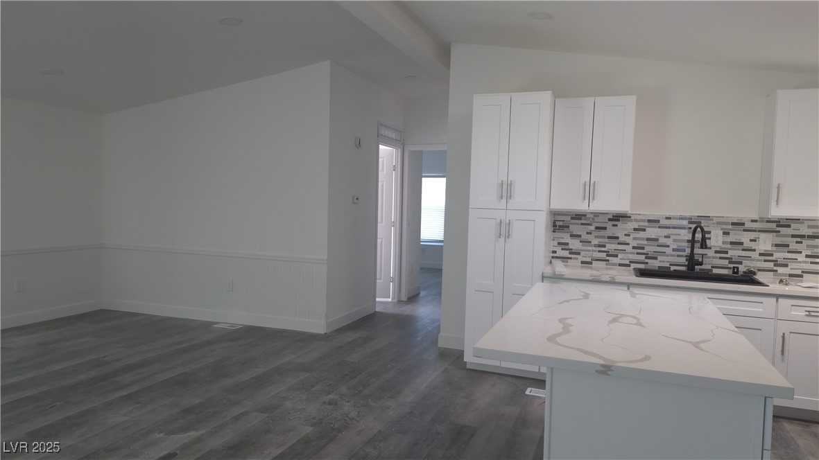 4224 Money Street Pahrump NV 89048