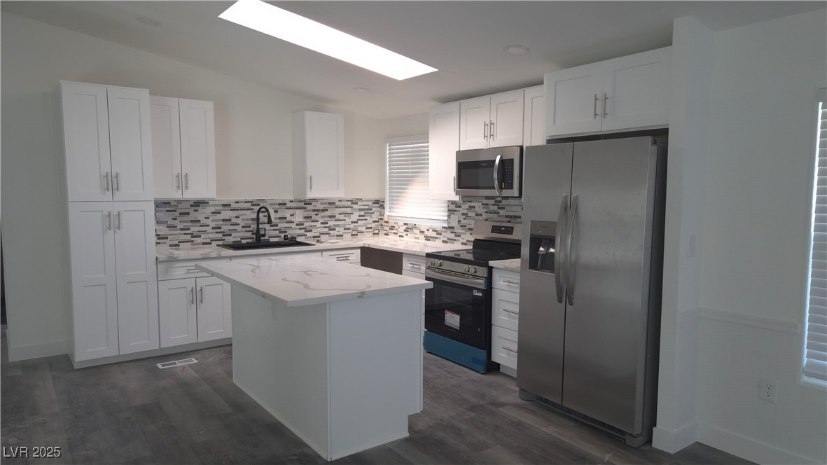 4224 Money Street Pahrump NV 89048