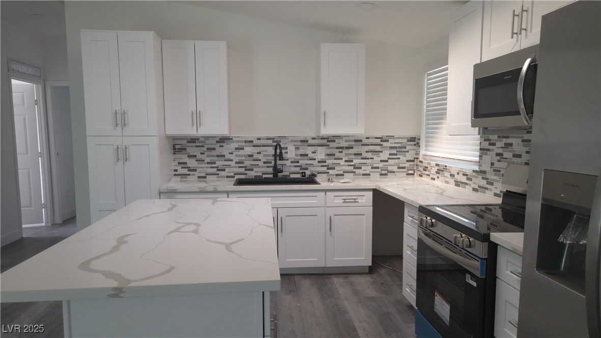 4224 Money Street Pahrump NV 89048