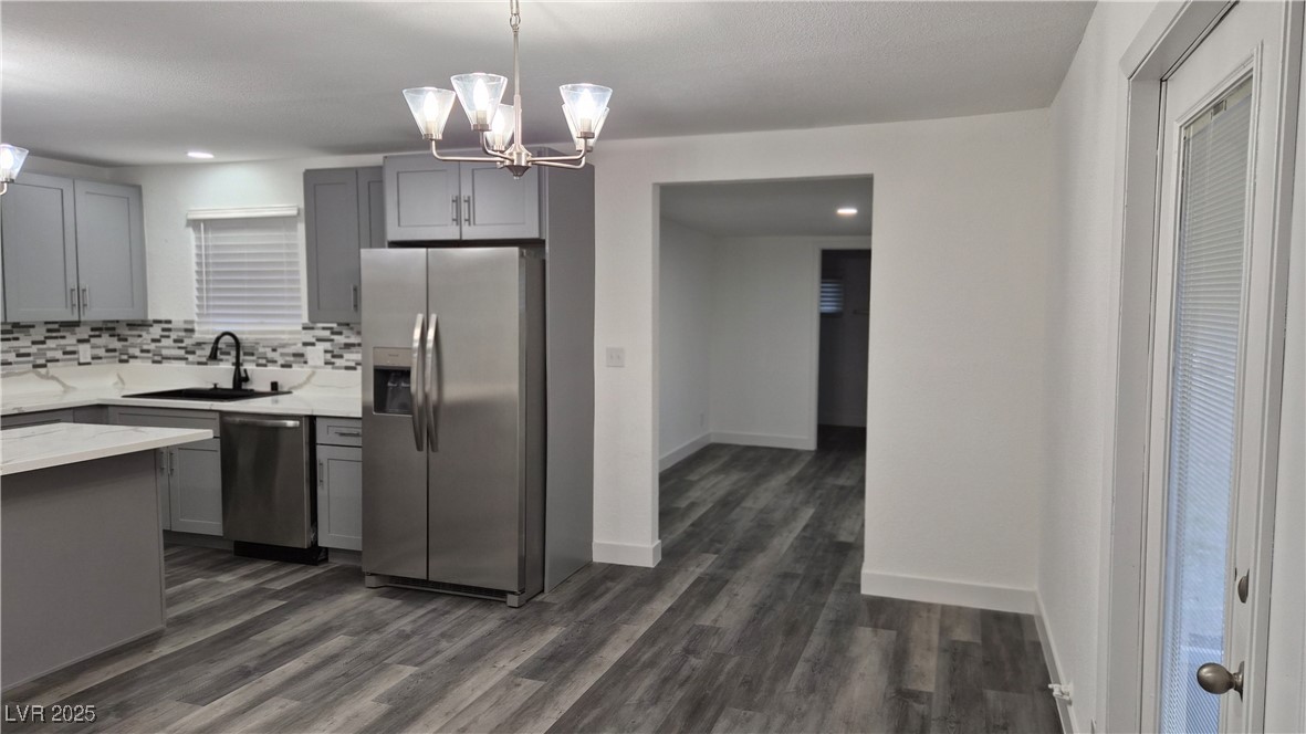4224 Money Street Pahrump NV 89048