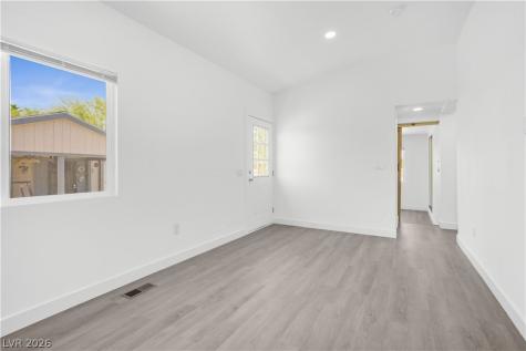 6273 Mount Rainier Avenue Las Vegas NV 89156